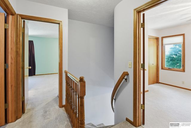 13404 Hillsborough Drive, Omaha, NE 68164