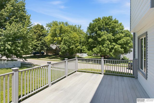 13404 Hillsborough Drive, Omaha, NE 68164