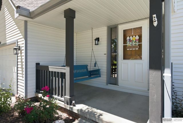 13404 Hillsborough Drive, Omaha, NE 68164