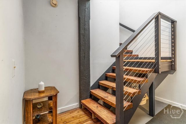 585 White Circle 17, Athens, GA 30605