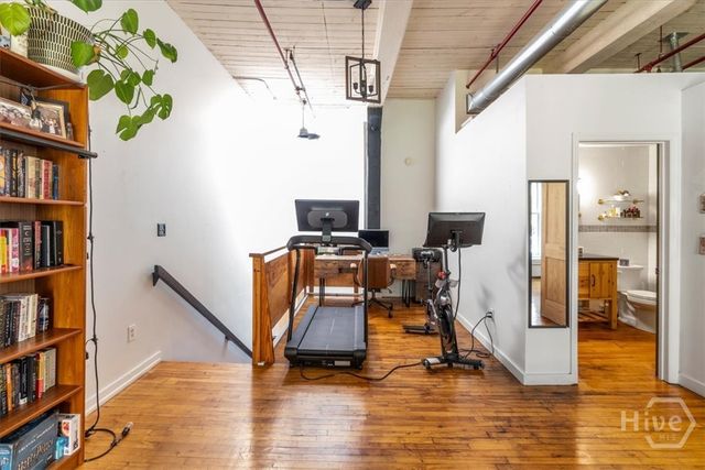 585 White Circle 17, Athens, GA 30605