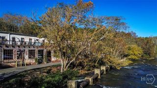 585 White Circle 17, Athens, GA 30605