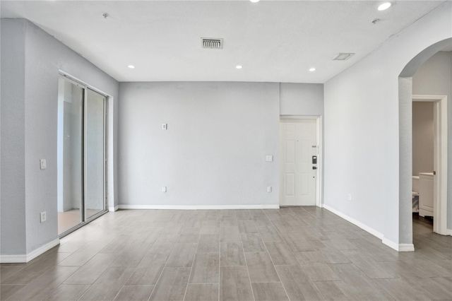 2137 Shoma Drive 156 Bldg 17, Wellington, FL 33414