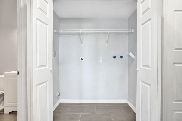 2137 Shoma Drive 156 Bldg 17, Wellington, FL 33414