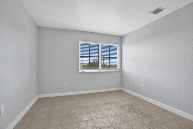 2137 Shoma Drive 156 Bldg 17, Wellington, FL 33414