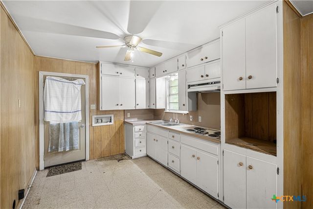 2214 S 43rd Street, Temple, TX 76504
