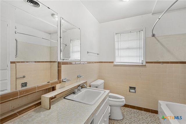 2214 S 43rd Street, Temple, TX 76504