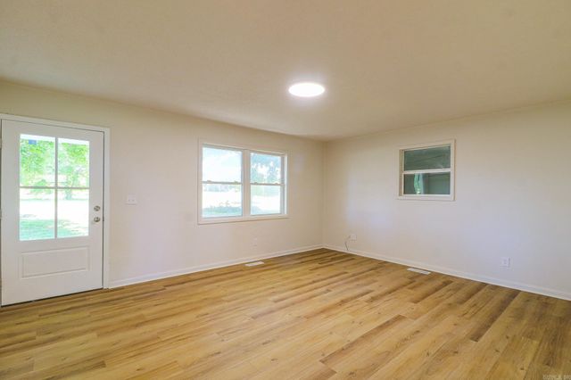 105 Wyatt, Bono, AR 72416