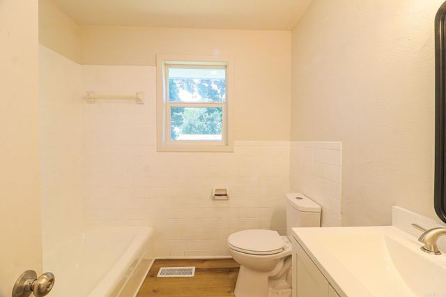 105 Wyatt, Bono, AR 72416