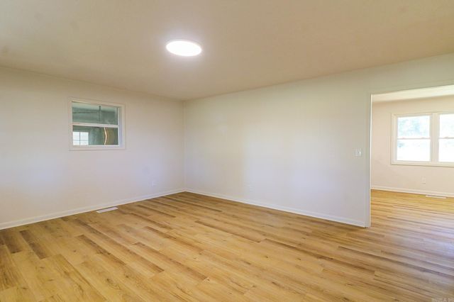 105 Wyatt, Bono, AR 72416