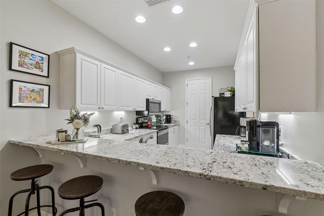 6814 S FAUL STREET, Tampa, FL 33616