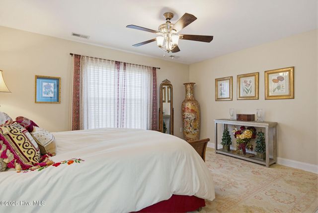 105 Sages Ridge Drive, Holly Ridge, NC 28445