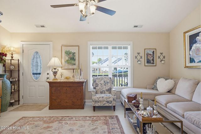 105 Sages Ridge Drive, Holly Ridge, NC 28445