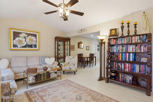 105 Sages Ridge Drive, Holly Ridge, NC 28445