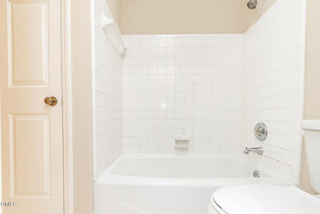 1021 Brighthurst Drive 307, Raleigh, NC 27605