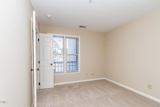 1021 Brighthurst Drive 307, Raleigh, NC 27605