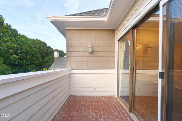 1021 Brighthurst Drive 307, Raleigh, NC 27605