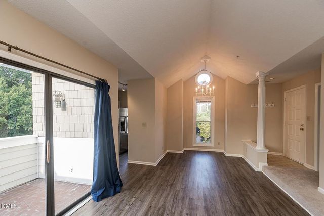 1021 Brighthurst Drive 307, Raleigh, NC 27605