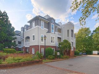 1021 Brighthurst Drive 307, Raleigh, NC 27605