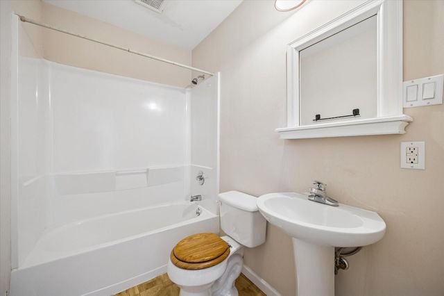 4601 Mimosa Drive, Bellaire, TX 77401