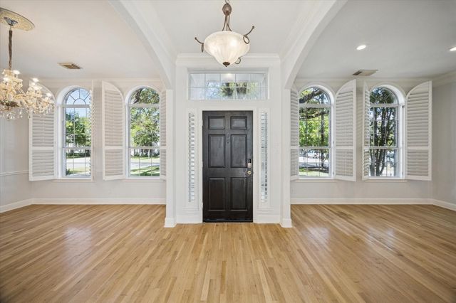 4601 Mimosa Drive, Bellaire, TX 77401