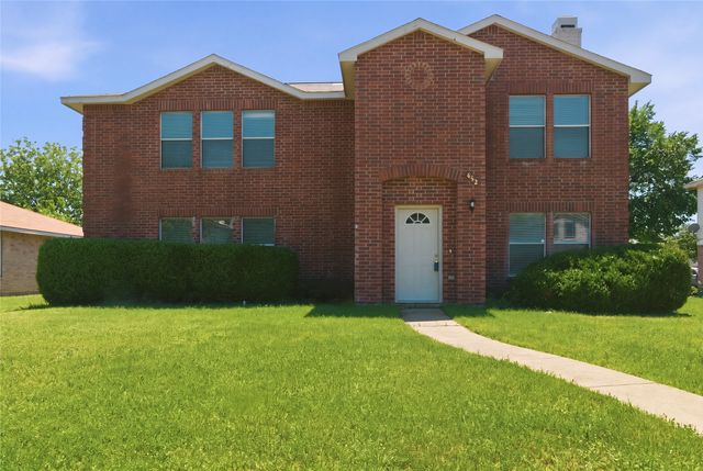 652 Lowe Drive, Cedar Hill, TX 75104