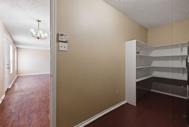 652 Lowe Drive, Cedar Hill, TX 75104