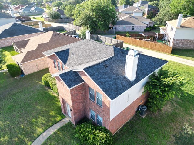 652 Lowe Drive, Cedar Hill, TX 75104