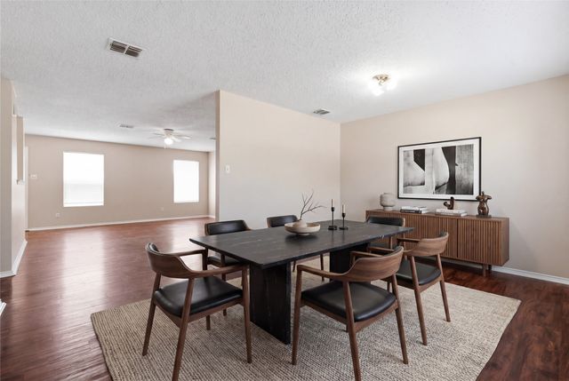 652 Lowe Drive, Cedar Hill, TX 75104