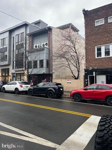 2038 FRANKFORD AVE, Philadelphia, PA 19125