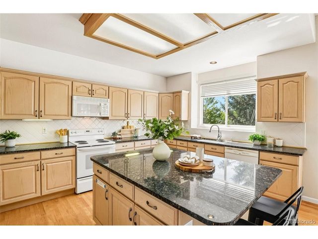 15732 W 72nd Cir, Arvada, CO 80007