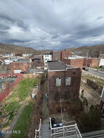 306 3rd Street 3, Troy, NY 12180