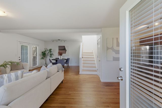 940 Gale Ln Apt 132, Nashville, TN 37204