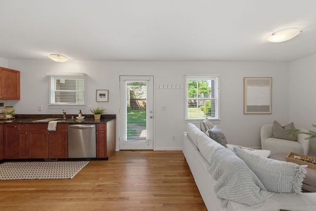 940 Gale Ln Apt 132, Nashville, TN 37204