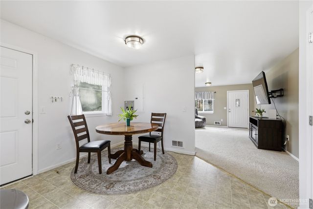 331 Bachelor Rd, Sequim, WA 98382