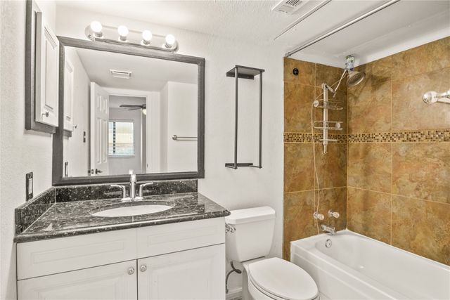 5744 Cedar Creek Drive, Benbrook, TX 76109