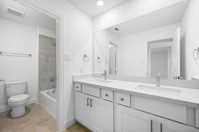 1429 Arciones Road, Fort Worth, TX 76052