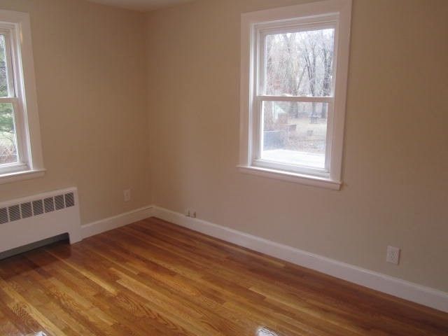 21 Wiley St, Wakefield, MA 01880