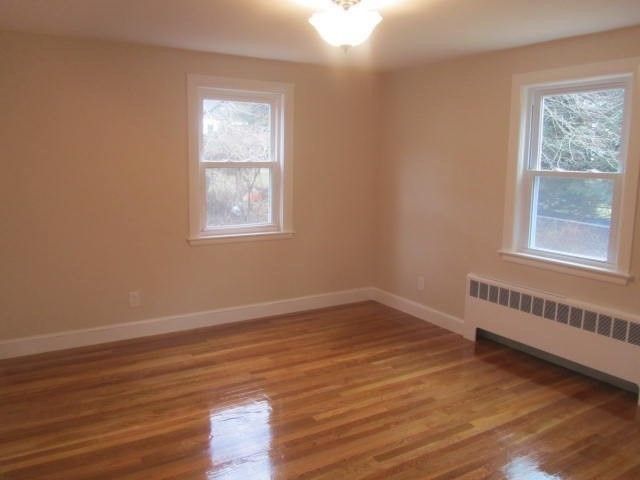 21 Wiley St, Wakefield, MA 01880