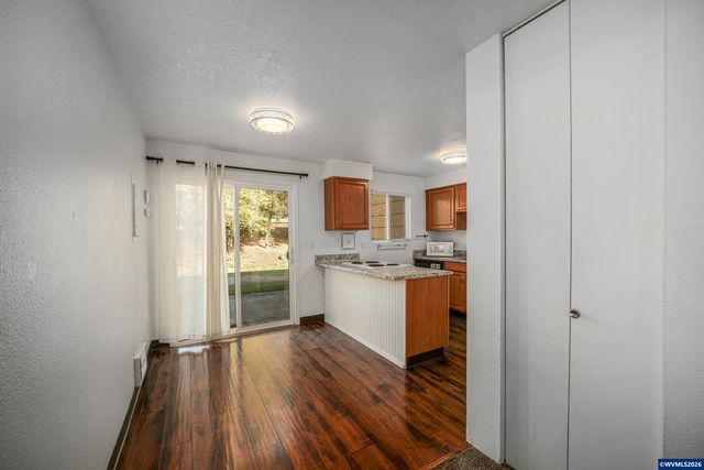 1339 Madras St SE, Salem, OR 97306