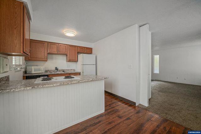 1339 Madras St SE, Salem, OR 97306