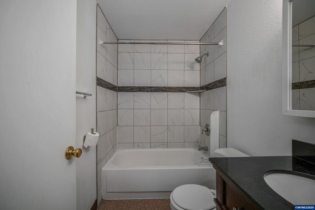 1339 Madras St SE, Salem, OR 97306