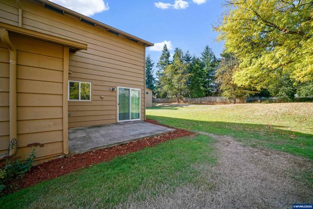 1339 Madras St SE, Salem, OR 97306
