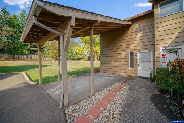 1339 Madras St SE, Salem, OR 97306