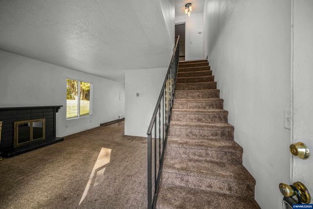 1339 Madras St SE, Salem, OR 97306