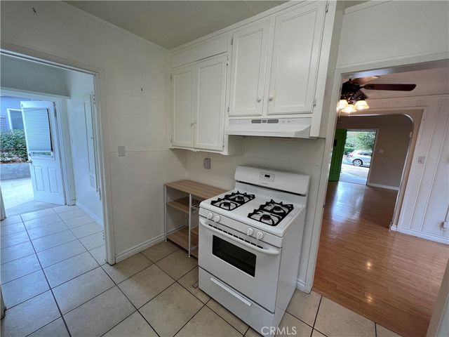 3869 Ridge, Riverside, CA 92501