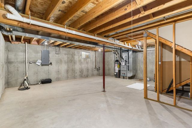 1967 Alinda Avenue, Ottawa, IL 61350