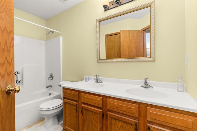 1967 Alinda Avenue, Ottawa, IL 61350