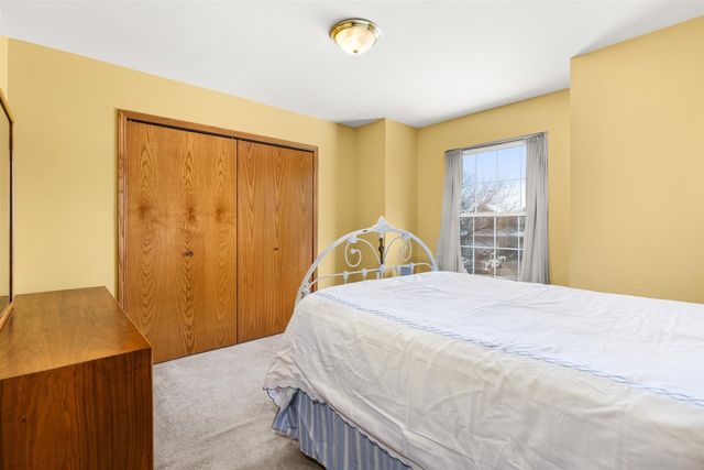 1967 Alinda Avenue, Ottawa, IL 61350