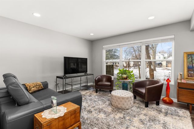 1967 Alinda Avenue, Ottawa, IL 61350